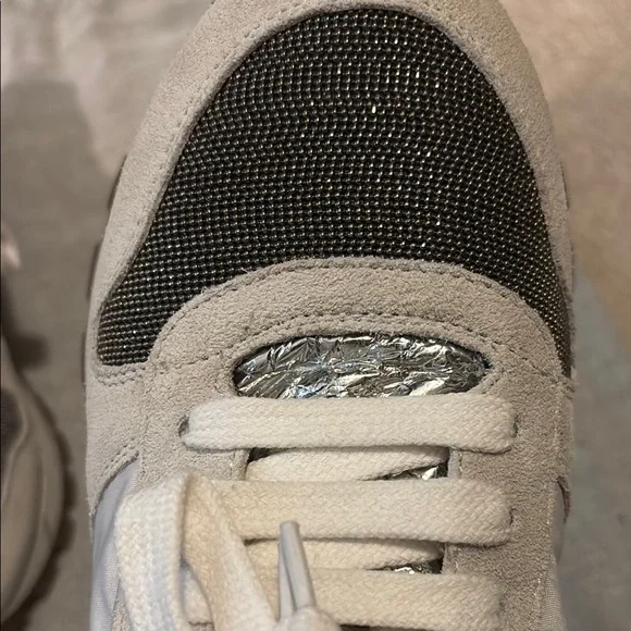 Brunello Cucinelli White and Black Sneakers with Vintage Style - Picture 2 of 10